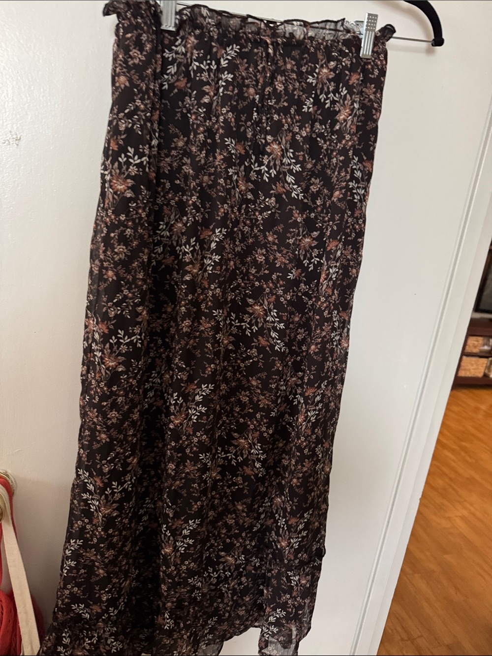 Smocked Crop Top & Maxi Skirt Set - Brown Floral - Picture 2 of 4